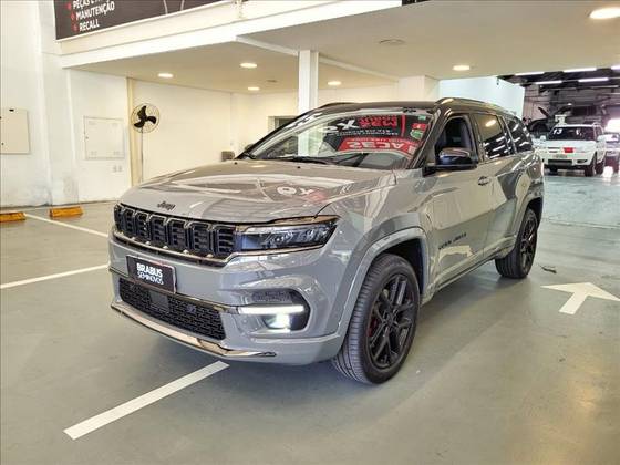 JEEP COMMANDER 2.0 HURRICANE 4 TURBO GASOLINA BLACKHAWK AT9 JEEP COMMANDER 2.0 HURRICANE 4 TURBO GASOLINA BLACKHAWK AT9